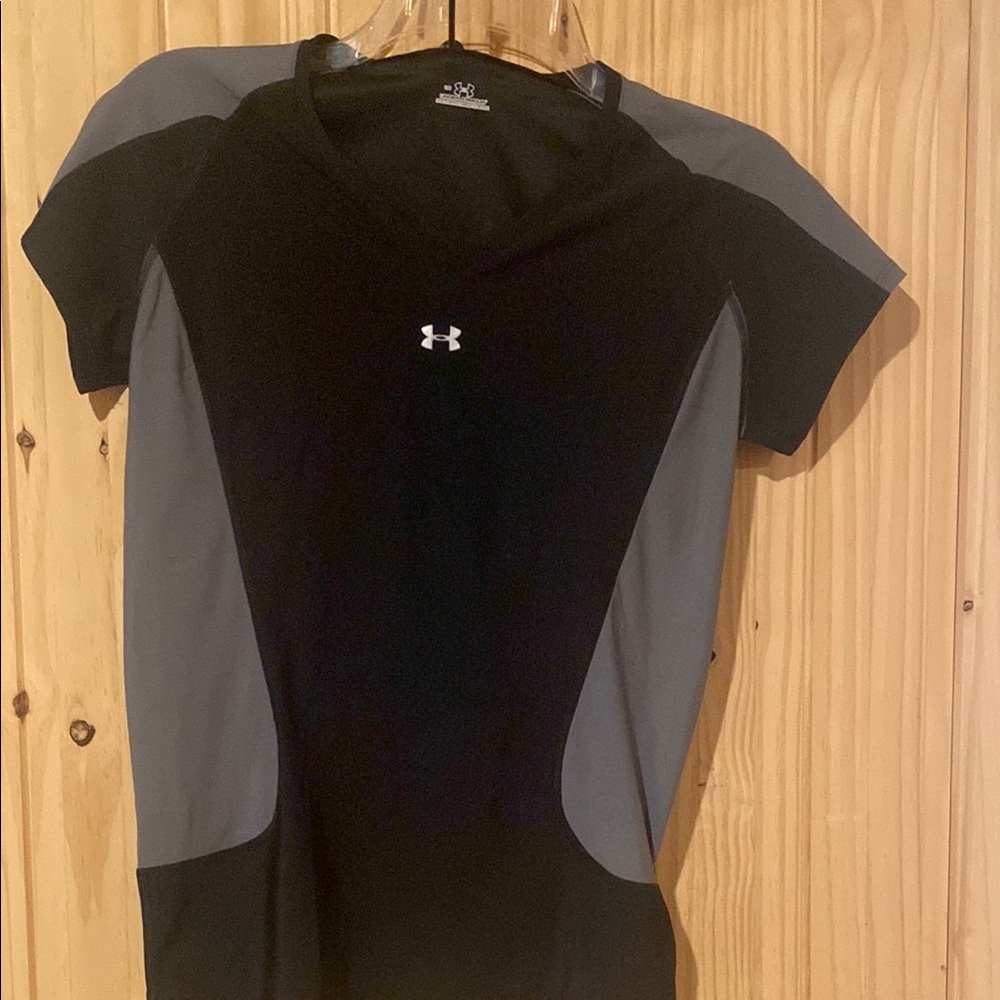 Under Armour Black and Gray Athletic Shirt